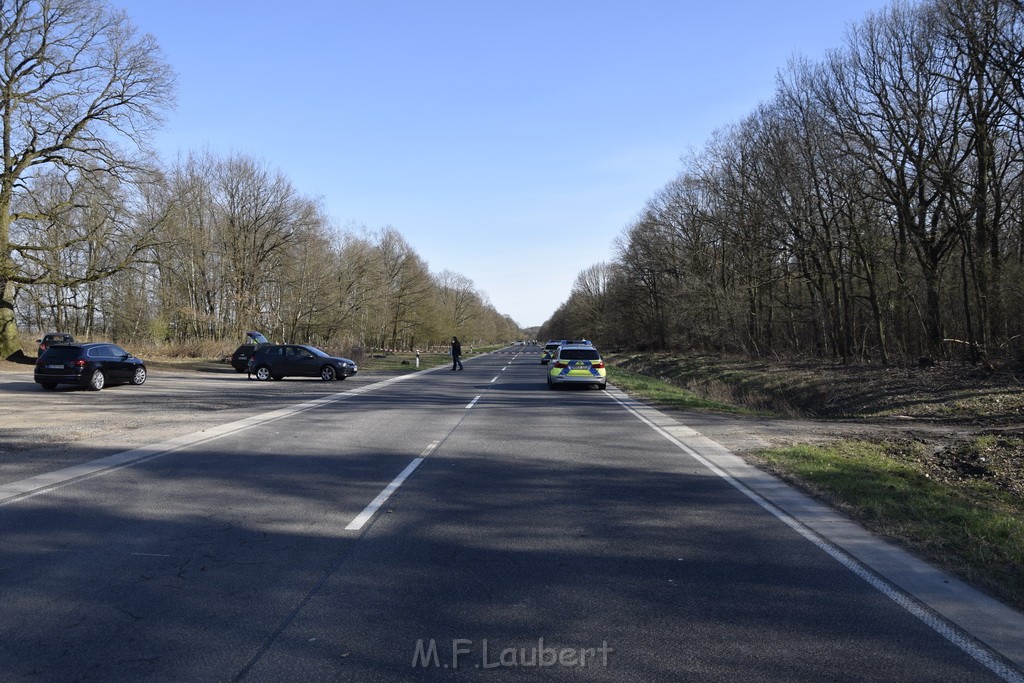 Schwerer VU Krad Fahrrad Koeln Porz Alte Koelnerstr P135.JPG - Miklos Laubert